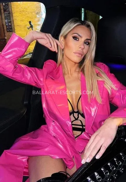 Ballarat escorts Abril — 4