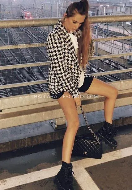 Ballarat escorts Rebecca — 5