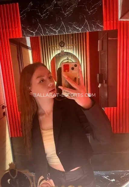 Ballarat escorts Ellinor — 1