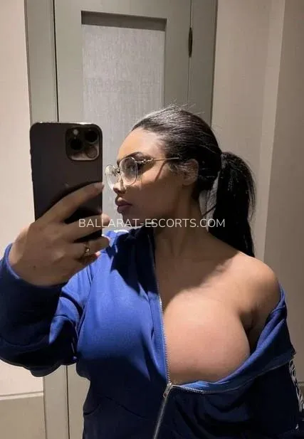Ballarat escorts Julia — 1