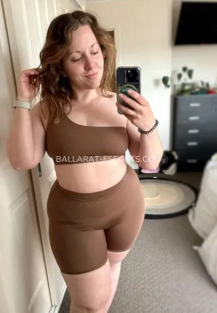 Ballarat escorts Ariana — 1