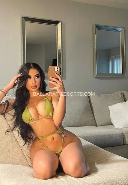 Ballarat escorts Emilia — 4