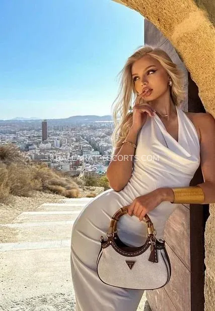 Ballarat escorts Mariah — 1