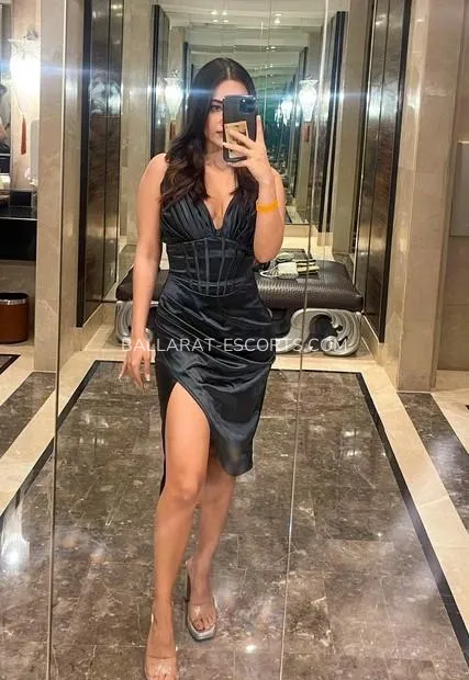 Escort djevojka Carmela - Ballarat