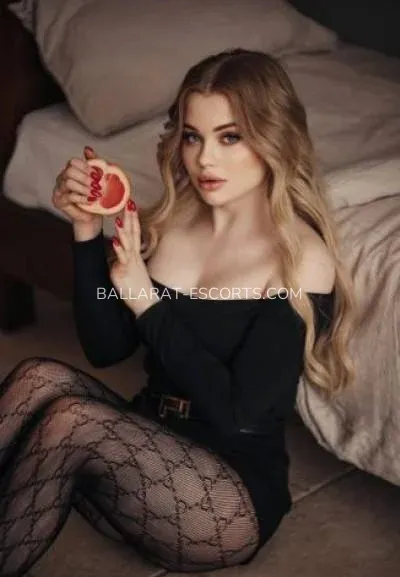 Ballarat escorts Emelie — 6