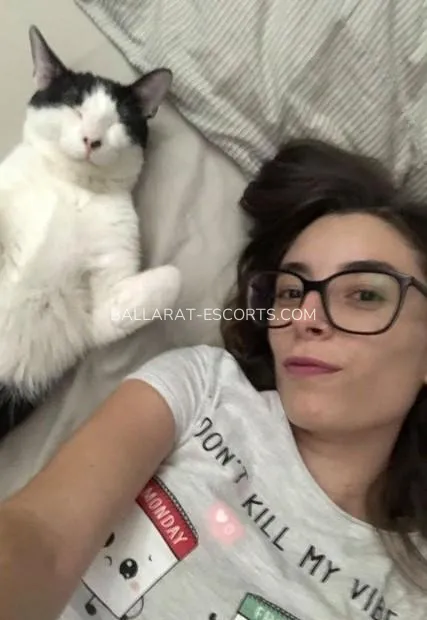 Ballarat escorts Ellie — 2