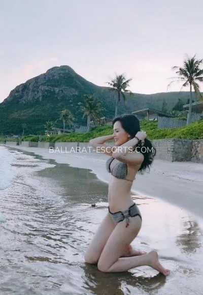 Ballarat escorts Lovisa